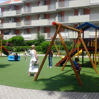 Riva Ligure: ordinanza del Sindaco Giorgio Giuffra, no al fumo passivo nei parchi giochi comunali