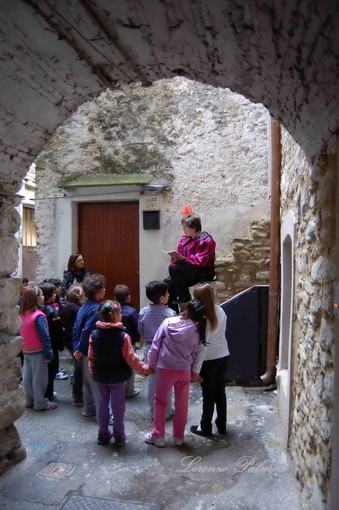 Vallecrosia: 'Giornata del Libro', evento per i bimbi Vallecrosia: 'Giornata del Libro', evento per i bimbi