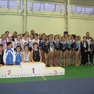 Ginnastica: grande successo a Santo Stefano al Mare per il 'Gran Premio Provinciale' del Csi Ginnastica: grande successo a Santo Stefano al Mare per il 'Gran Premio Provinciale' del Csi