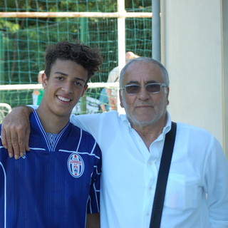 Calcio: settima di ‘Derby’ per il Bomber Gianluca Valenzise Calcio: settima di ‘Derby’ per il Bomber Gianluca Valenzise