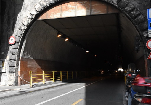 Sanremo: lavori notturni, disposte le nuova chiusure della galleria Francia nei prossimi giorni Sanremo: lavori notturni, disposte le nuova chiusure della galleria Francia nei prossimi giorni