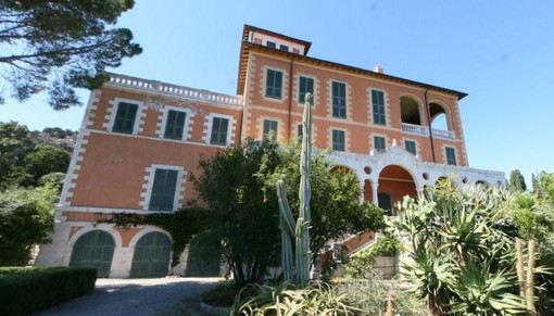 Ventimiglia: visita guidata all'imbrunire alla Villa Hanbury organizzata dalla cooperativa Omnia