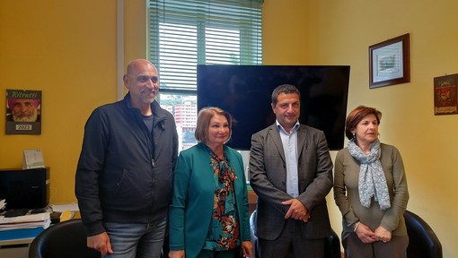 Vallecrosia, ecco la giunta del Biasi-bis: "Pronti a lavorare" (Foto e video)