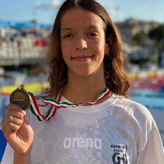 Nuoto: la ponentina Giulia Viacava brilla con il club del principato di Monaco ai campionati francesi Nuoto: la ponentina Giulia Viacava brilla con il club del principato di Monaco ai campionati francesi