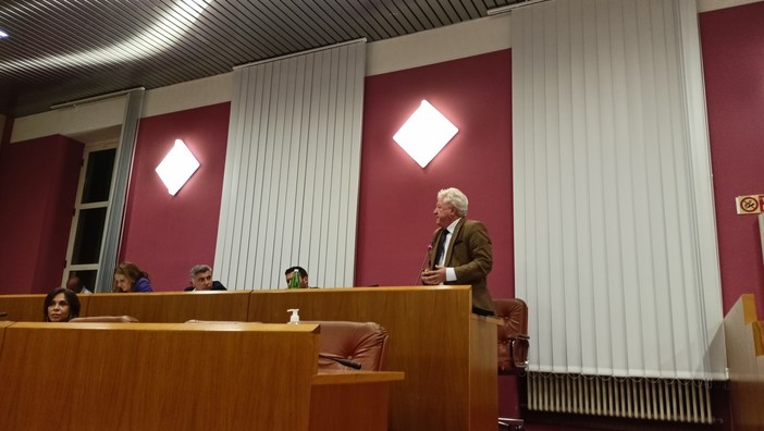 Ventimiglia paga per chiudere contenzioso con l'Agenzia delle Entrate, Scullino: "Civitas ha beni immobili che superano la somma"