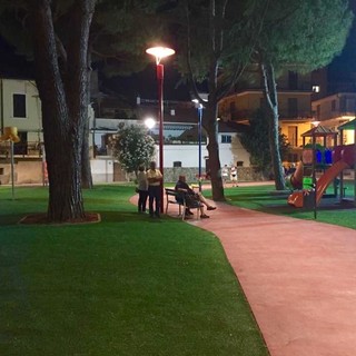 Riva Ligure: niente fumo nei giardini pubblici Don Luigi Aichino ed orari regolamentati
