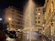 Sanremo: rottura a una tubazione di via Zeffiro Massa, piccolo geyser e intervento degli operai (Foto)