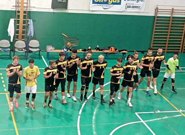 Volley: in Serie B la Grafiche Amadeo ci riprova, i gialloneri ospitano il Parrella Torino Volley: in Serie B la Grafiche Amadeo ci riprova, i gialloneri ospitano il Parrella Torino