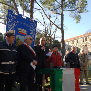 Vallecrosia: il bilancio e le foto degli appuntamenti di domenica e lunedì per il 'Giorno della Memoria 2014' Vallecrosia: il bilancio e le foto degli appuntamenti di domenica e lunedì per il 'Giorno della Memoria 2014'