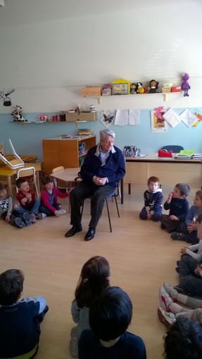 Sanremo: il Giudice Guido Cucco visita la scuola dell'infanzia di Poggio, le foto Sanremo: il Giudice Guido Cucco visita la scuola dell'infanzia di Poggio, le foto