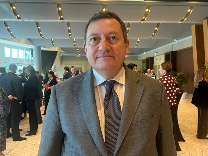 Forum Italia–Monaco, Rose (MEB): “Il Principato è un’economia resiliente. Piccole imprese capaci di adattarsi alle crisi internazionali” (Video) Forum Italia–Monaco, Rose (MEB): “Il Principato è un’economia resiliente. Piccole imprese capaci di adattarsi alle crisi internazionali” (Video)