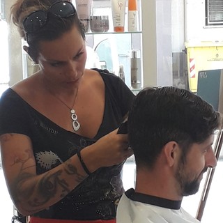 Al salone dei parrucchieri Gori una nuova postazione per la barber d'esperienza internazionale Gina Di Luca