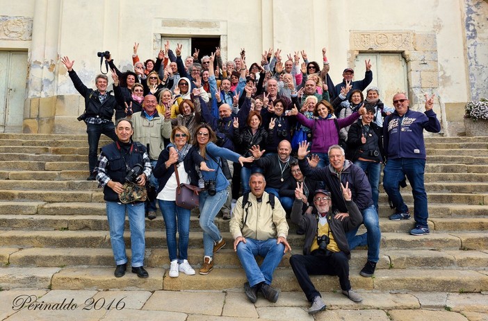 Perinaldo: successo per il I° incontro fotografico di Primavera con più di 68 fotoamatori Perinaldo: successo per il I° incontro fotografico di Primavera con più di 68 fotoamatori