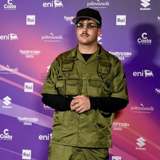 Geolier in testa alla classifica di Sanremo 2024: "Ho fatto quello che volevo fare, portare il napoletano all'Ariston"