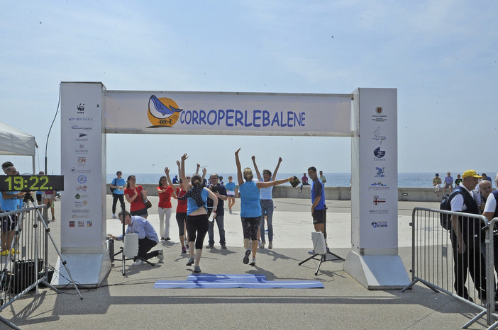 Sanremo: domani si corre per le balene con la 'Run for the Whales', ecco i divieti sulla ciclabile ed in strada