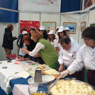 Expo e Territori: Arte e food con lo chef Renato Grasso della Valle Arroscia  e le artiste russe Elena Buzhurina e AlenaYazerskaya