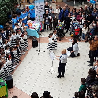 Grande partecipazione agli appuntamenti di Angsa Sanremo per la 'Giornata dell'Autismo' Grande partecipazione agli appuntamenti di Angsa Sanremo per la 'Giornata dell'Autismo'