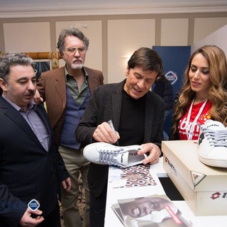 Lotto Sport Italia al festival di #Sanremo2018: tra musica, stile e beneficenza Lotto Sport Italia al festival di #Sanremo2018: tra musica, stile e beneficenza