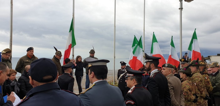 Vallecrosia: questa mattina la classica cerimonia della 'Giornata nazionale della Bandiera' (Foto) Vallecrosia: questa mattina la classica cerimonia della 'Giornata nazionale della Bandiera' (Foto)