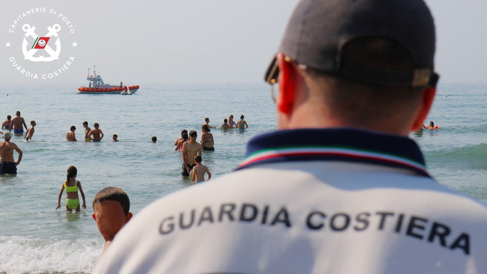 Settimana di Ferragosto appena iniziata: intensificati i controlli della Guardia Costiera in provincia Settimana di Ferragosto appena iniziata: intensificati i controlli della Guardia Costiera in provincia