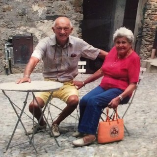 Ospedaletti: per 35 anni hanno amato la città delle rose, ora non ci sono più. Il ricordo del figlio Ospedaletti: per 35 anni hanno amato la città delle rose, ora non ci sono più. Il ricordo del figlio