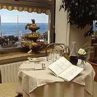 Bordighera: enogastronomia, cultura e benessere all’Hotel Parigi Bordighera: enogastronomia, cultura e benessere all’Hotel Parigi