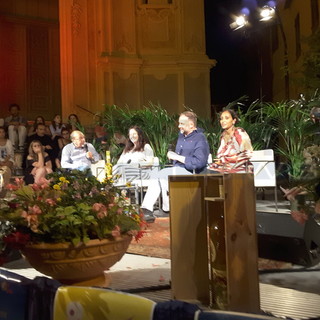 Cervo: per 'Cervo ti Strega', ospite ieri sera la vincitrice del Premio Strega 2018 Helena Janeczek