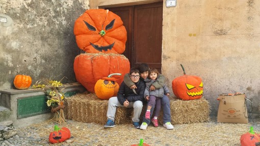 Bordighera: martedì prossimo è Halloween, la città sarà 'arancione' con addobbi per la festa