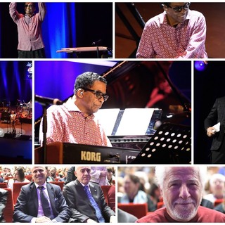 Le immagini dal Teatro Ariston (Foto Tonino Bonomo) Le immagini dal Teatro Ariston (Foto Tonino Bonomo)