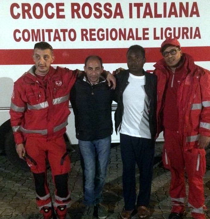 E' partito dall'aeroporto di Malpensa con destinazione Finlandia il primo 'ricongiunto' alla famiglia del Campo Roya (Foto)