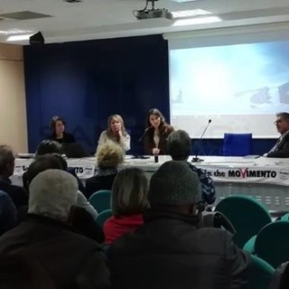 Le immagini dell'incontro al Palafiori