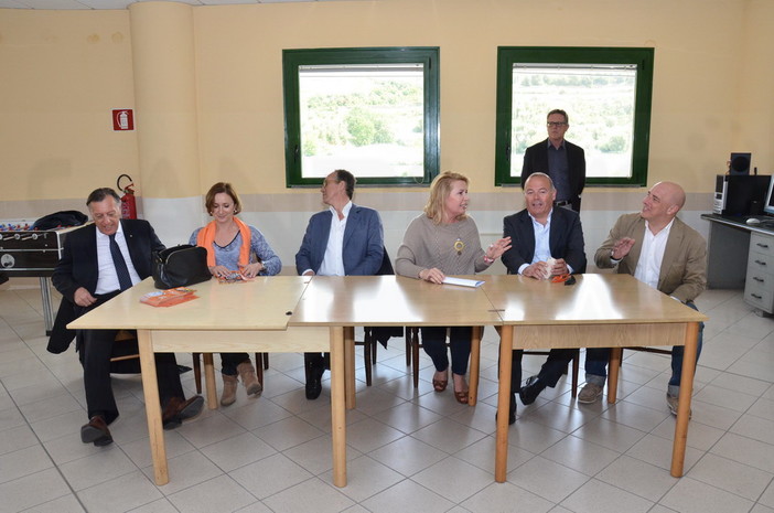 Elezioni Amministrative Sanremo: oggi il confronto tra i candidati a Sindaco ed i dipendenti dell'Amaie Elezioni Amministrative Sanremo: oggi il confronto tra i candidati a Sindaco ed i dipendenti dell'Amaie