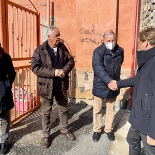Dolcedo: inaugurato il posteggio 'Fratelli Berti', Assessore regionale Marco Scajola "Un lavoro in sinergia con il Sindaco Danio” Dolcedo: inaugurato il posteggio 'Fratelli Berti', Assessore regionale Marco Scajola "Un lavoro in sinergia con il Sindaco Danio”