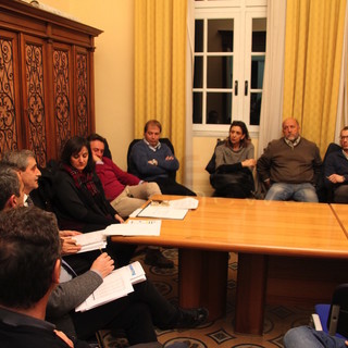 Privatizzazione dell’ospedale di Bordighera, i Sindaci incontrano l’Assessore Viale: “Una prospettiva di futuro certo per il presidio” (video)