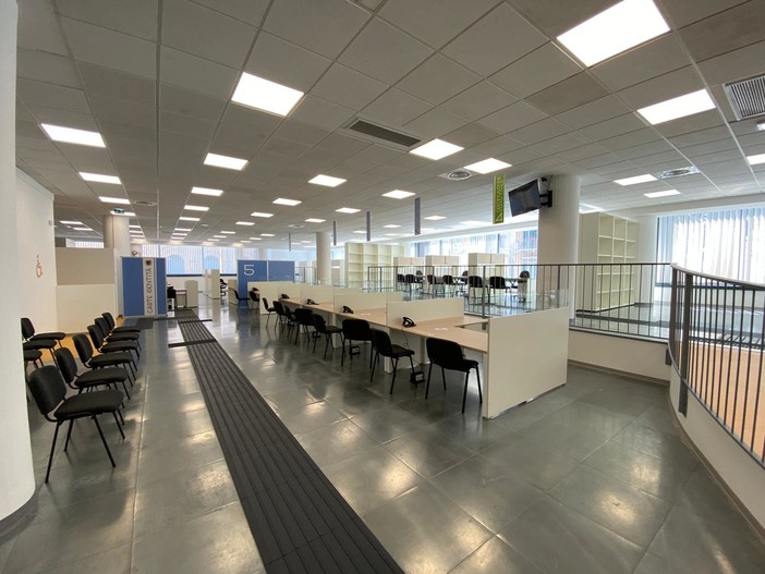 Sanremo: carte d'identità, installato il terzo portale all'Anagrafe, da 7.500 l'anno si passerà a 11.000 Sanremo: carte d'identità, installato il terzo portale all'Anagrafe, da 7.500 l'anno si passerà a 11.000