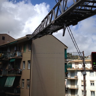 Sanremo: vigili del fuoco in azione in strada Borgo Opaco