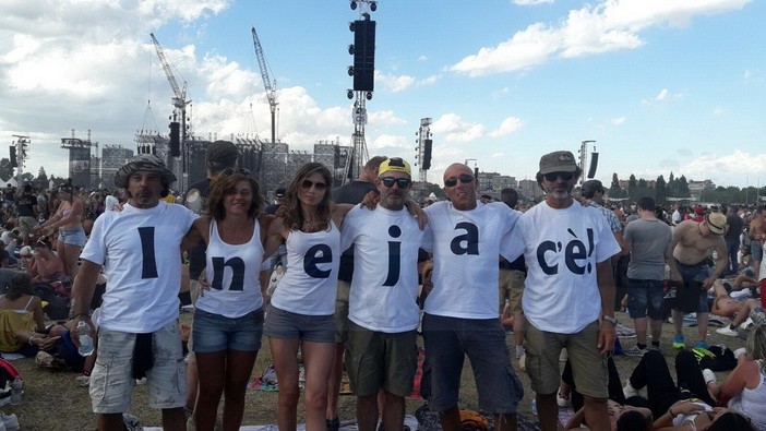 'Ineja c'è': ecco 6 imperiesi che stanno per assistere al mega concerto di Vasco Rossi a Modena (Foto) 'Ineja c'è': ecco 6 imperiesi che stanno per assistere al mega concerto di Vasco Rossi a Modena (Foto)