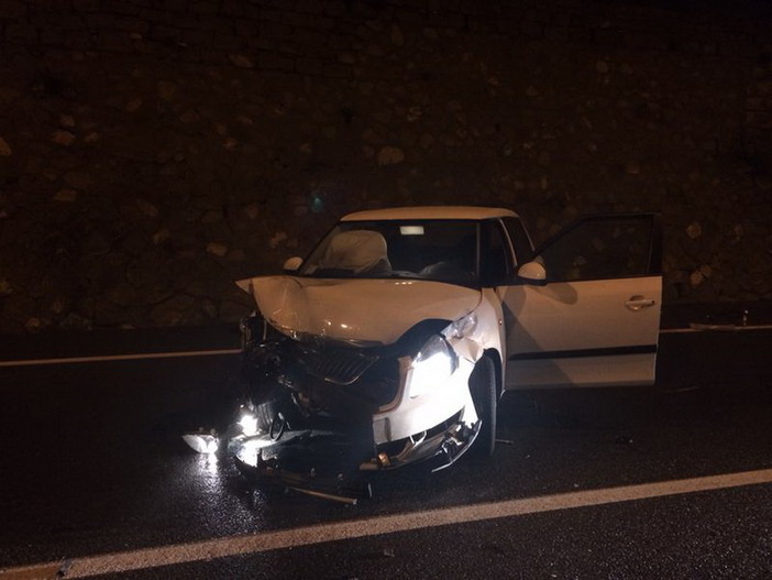 Sanremo: scontro tra uno scooter e l'autobus in Strada Sen. Marsaglia, 15enne in ospedale