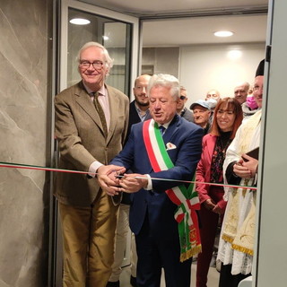Ventimiglia: il centro storico da oggi è raggiungibile in ascensore, inaugurato l'impianto che collega la zona portuale (Foto e Video) Ventimiglia: il centro storico da oggi è raggiungibile in ascensore, inaugurato l'impianto che collega la zona portuale (Foto e Video)