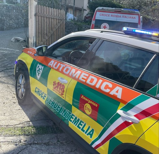 Ventimiglia: 60enne muore mentre lavora in campagna in località Serro Superiore, indagini dei Carabinieri Ventimiglia: 60enne muore mentre lavora in campagna in località Serro Superiore, indagini dei Carabinieri
