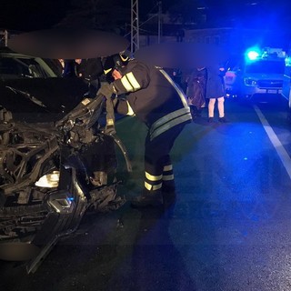 Bordighera: perde il controllo dell'auto in Arziglia, cinque feriti di cui due portati in ospedale