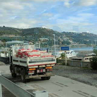 San Lorenzo al Mare: iniziati i lavori di completamento della ciclabile verso Imperia (Foto) San Lorenzo al Mare: iniziati i lavori di completamento della ciclabile verso Imperia (Foto)