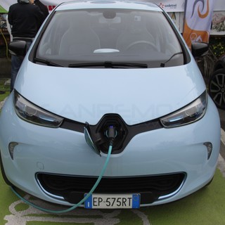 Aumentano le immatricolazioni per auto ibride-elettriche nel corso del 2017: Liguria terza per dinamica di crescita (+105,8%) Aumentano le immatricolazioni per auto ibride-elettriche nel corso del 2017: Liguria terza per dinamica di crescita (+105,8%)