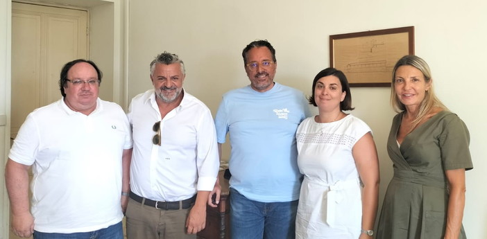 Sanremo: dopo quello del turismo arriva il 'Tavolo del commercio', ieri primo incontro in comune Sanremo: dopo quello del turismo arriva il 'Tavolo del commercio', ieri primo incontro in comune