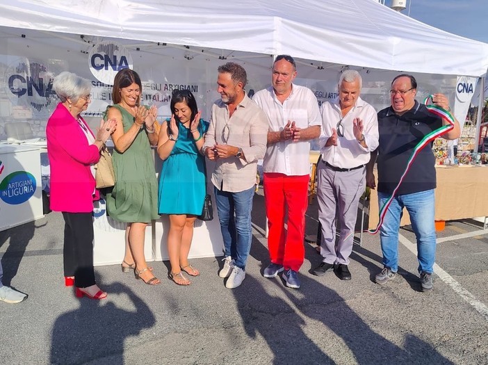 Sanremo: inaugurato questo pomeriggio il 'Riviera Beer Festival', tre giorni speciali a Portosole (Foto)