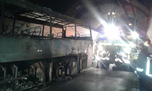 Ripristino dell'incidente sulla A10: nel fine settimana previsti forti disagi tra Celle e Savona in direzione Ventimiglia Ripristino dell'incidente sulla A10: nel fine settimana previsti forti disagi tra Celle e Savona in direzione Ventimiglia