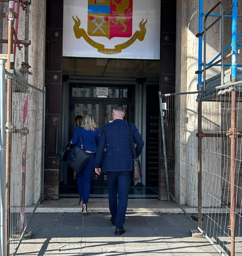 Caso Beatrice, le sorelline avrebbero confermato le precedenti dichiarazioni: sei ore di incidente probatorio, filtra soddisfazione in Procura Caso Beatrice, le sorelline avrebbero confermato le precedenti dichiarazioni: sei ore di incidente probatorio, filtra soddisfazione in Procura