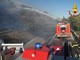 San Lorenzo al Mare: senso unico alternato sull'Aurelia dopo l'incendio di ieri, fiamme ripartite stanotte