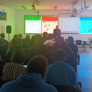 Incontro del progetto “Educazione alla legalità e alla convivenza democratica” presso l'Istituto Fermi-Polo di Ventimiglia