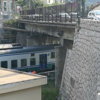 Un comitato territoriale chiede a Trenitalia il ripristino dei binari di incrocio a Borgio Verezzi e Laigueglia